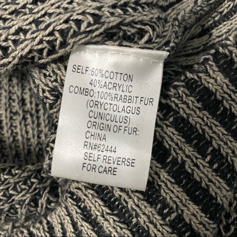 Nicole Miller Gray Crew Neck Sweater - Picture 7 of 10